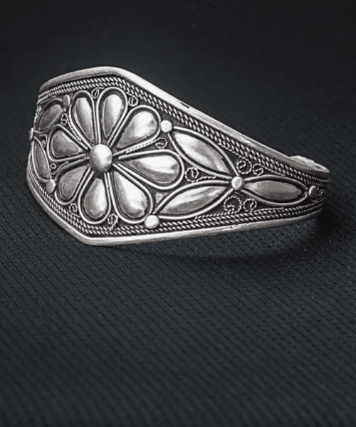 silver Akal amazigh cuff bracelet Bright